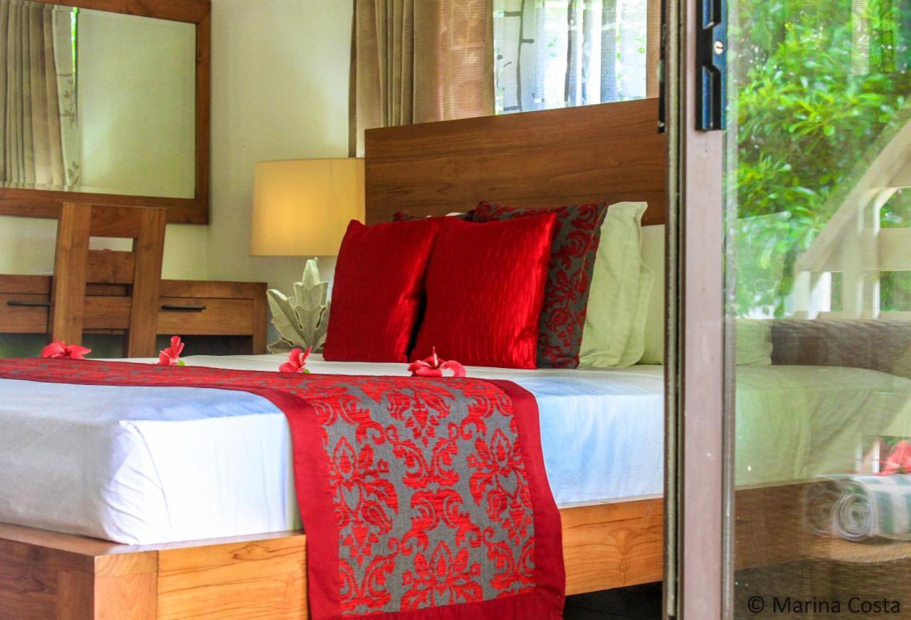 Surf Tropical Villa Takamaka Cerf Island ภายนอก รูปภาพ